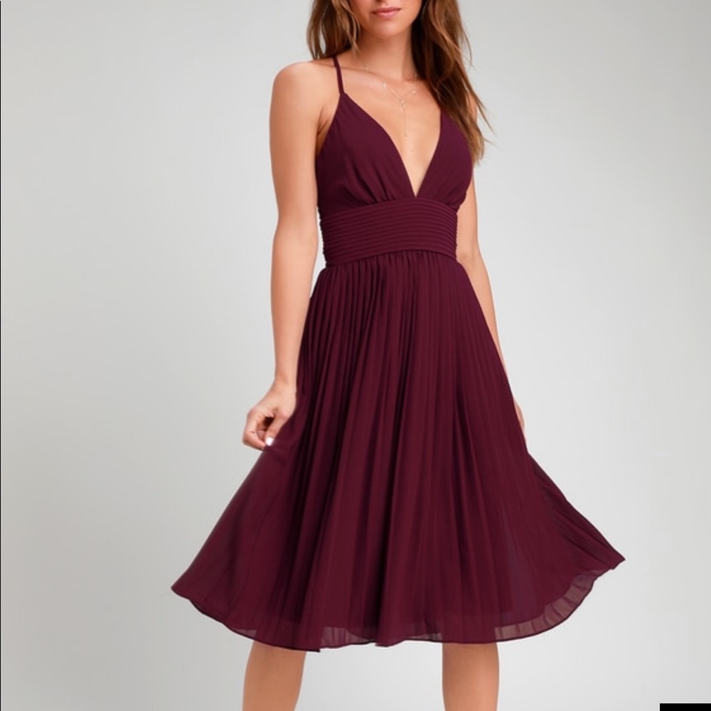 NWT - Burgundy midi Lulus Dress